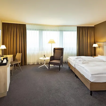 Hotel Ramada By Wyndham Graz Unterpremstätten