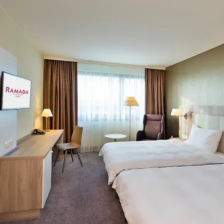 Hotel Ramada By Wyndham Graz 4*