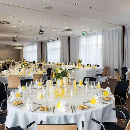 Hotel Ramada By Wyndham Graz 4*