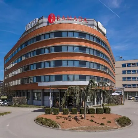 Ramada By Wyndham Graz Hotel