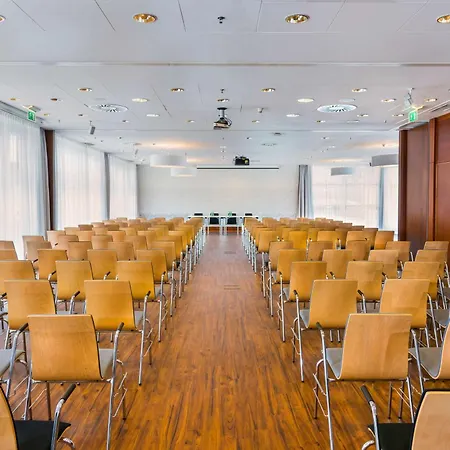 Ramada By Wyndham Graz Unterpremstätten