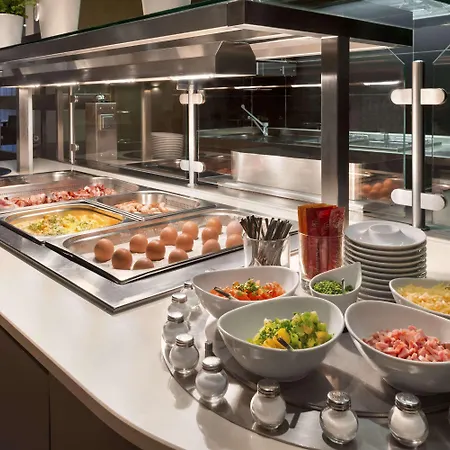 Ramada By Wyndham Graz Hotel