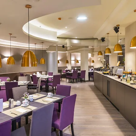 Ramada By Wyndham Graz Otel Unterpremstätten