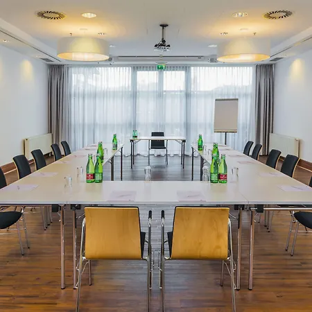 Ramada By Wyndham Graz Unterpremstätten