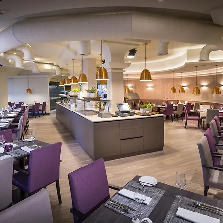 Ramada By Wyndham Graz Otel 4*