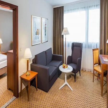 Ramada By Wyndham Graz Hotel Unterpremstätten