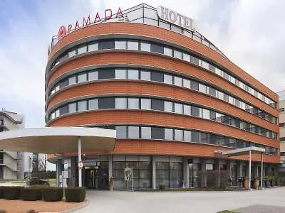 Ramada By Wyndham Graz 4*