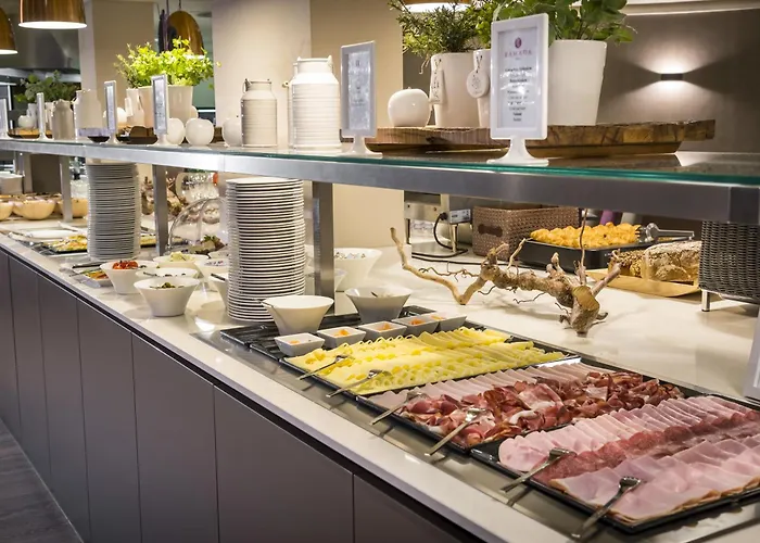 Hotel Ramada By Wyndham Graz Unterpremstätten